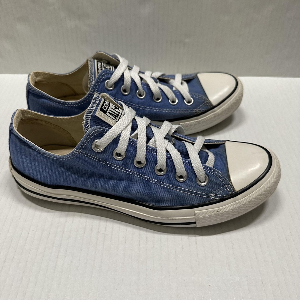Converse Chuck Taylor All Star Low Shoes Mens 7 Blue Canvas Classic Sneakers - Picture 2 of 8